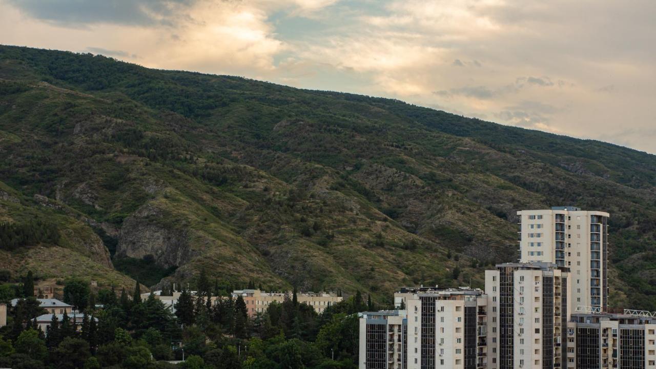 Address Inn Tbilisi Zewnętrze zdjęcie