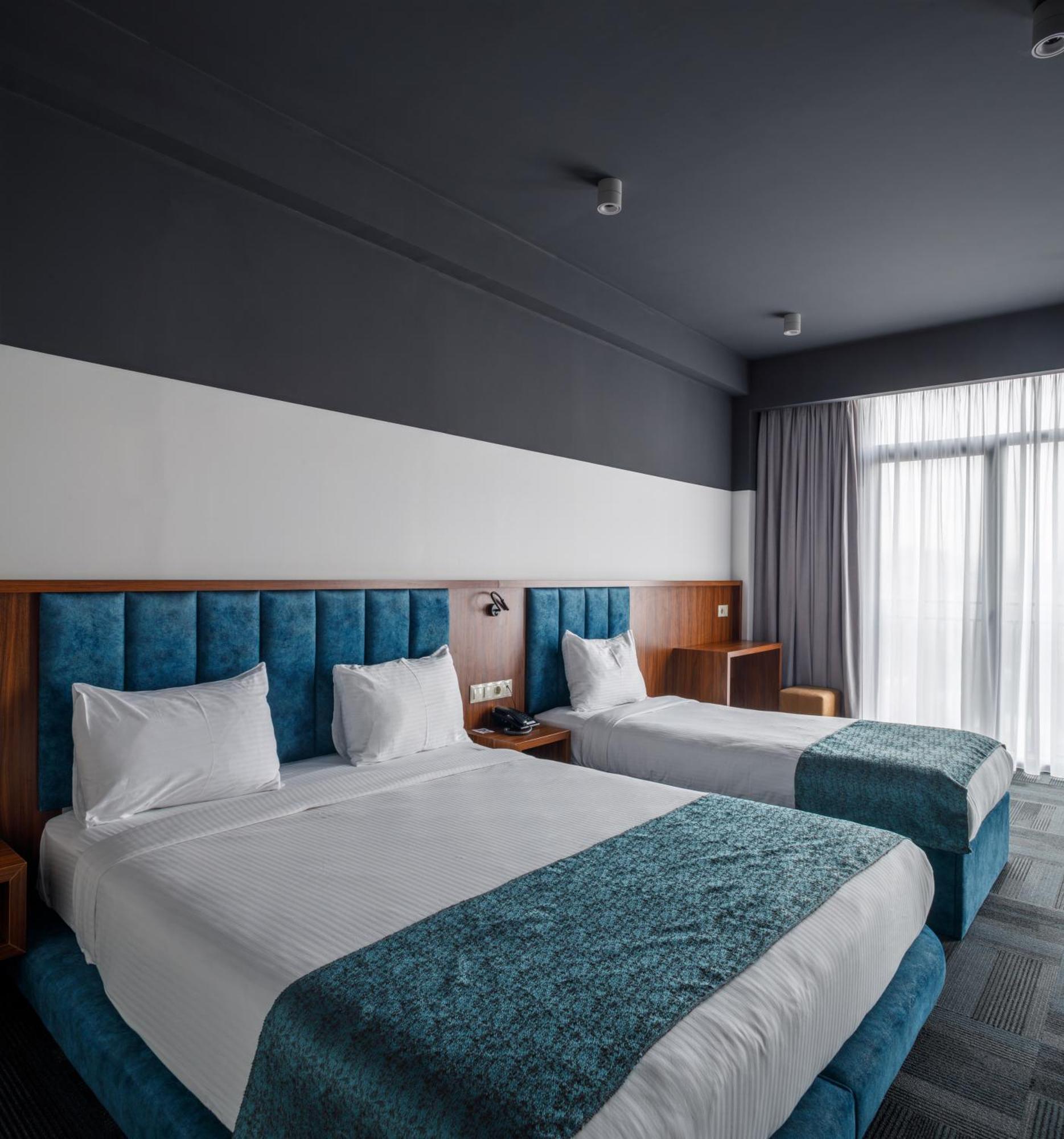 Address Inn Tbilisi Zewnętrze zdjęcie
