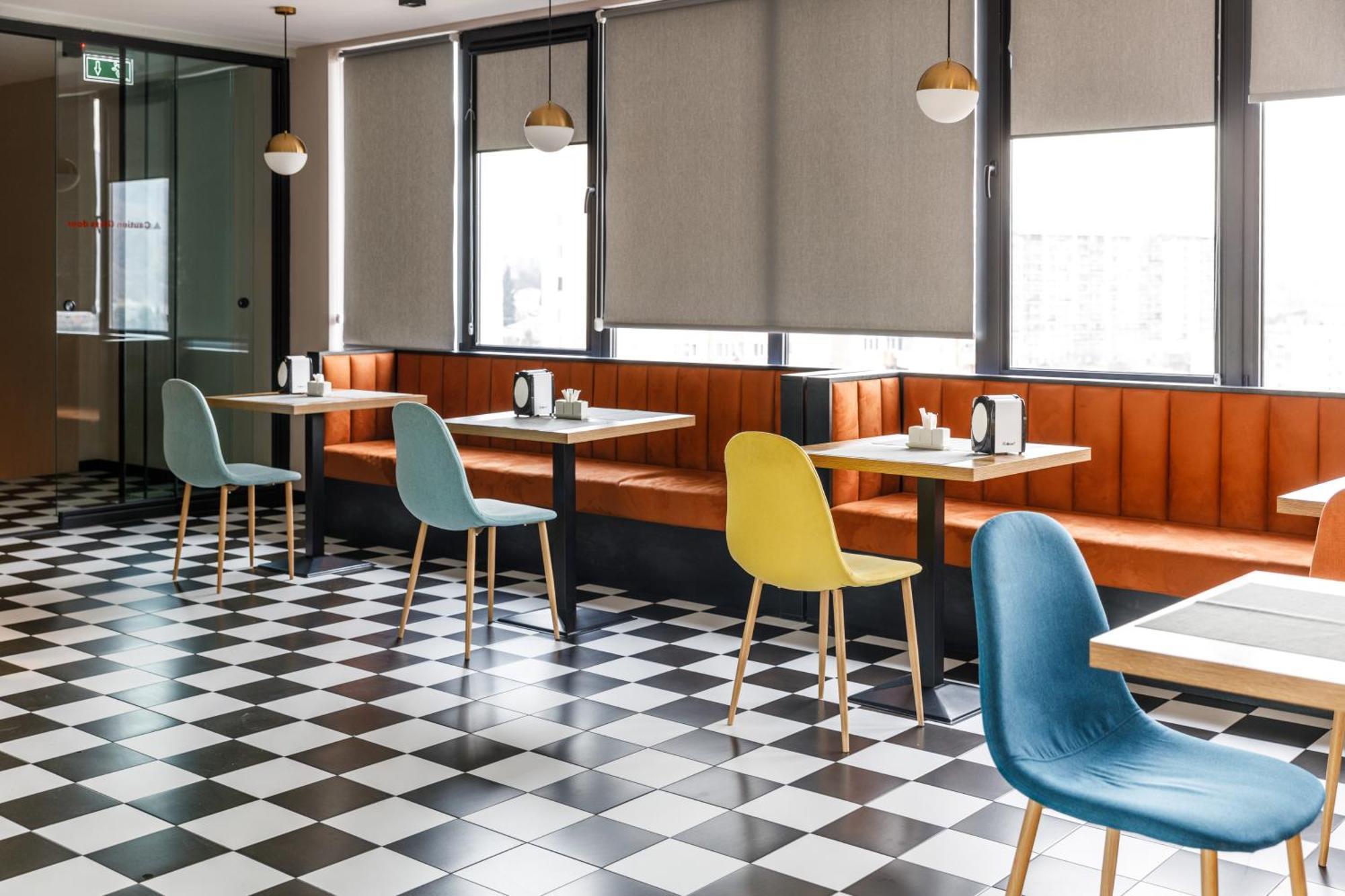 Address Inn Tbilisi Zewnętrze zdjęcie