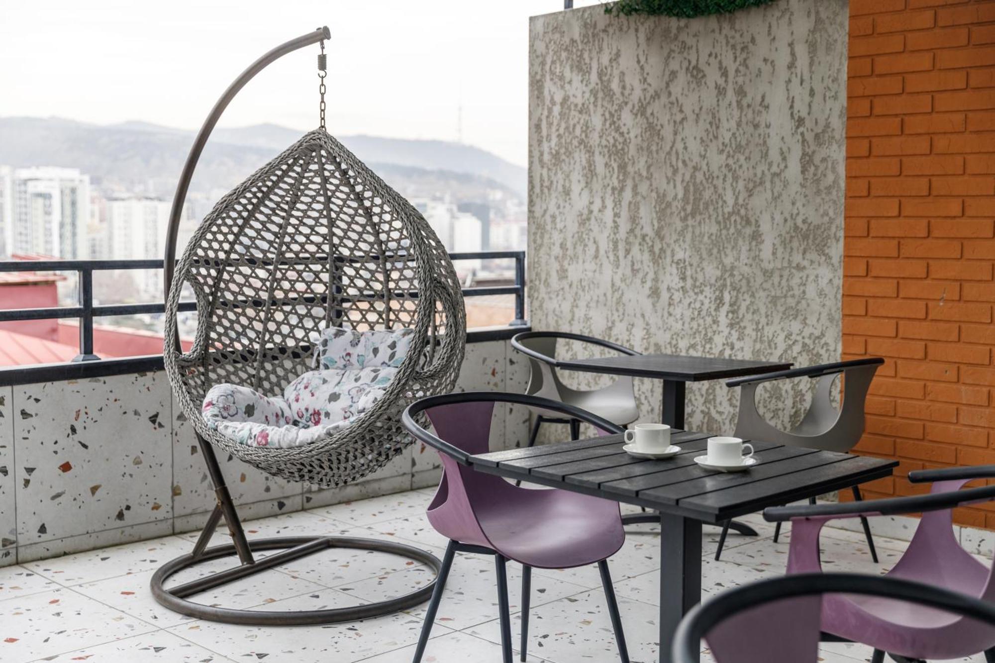 Address Inn Tbilisi Zewnętrze zdjęcie