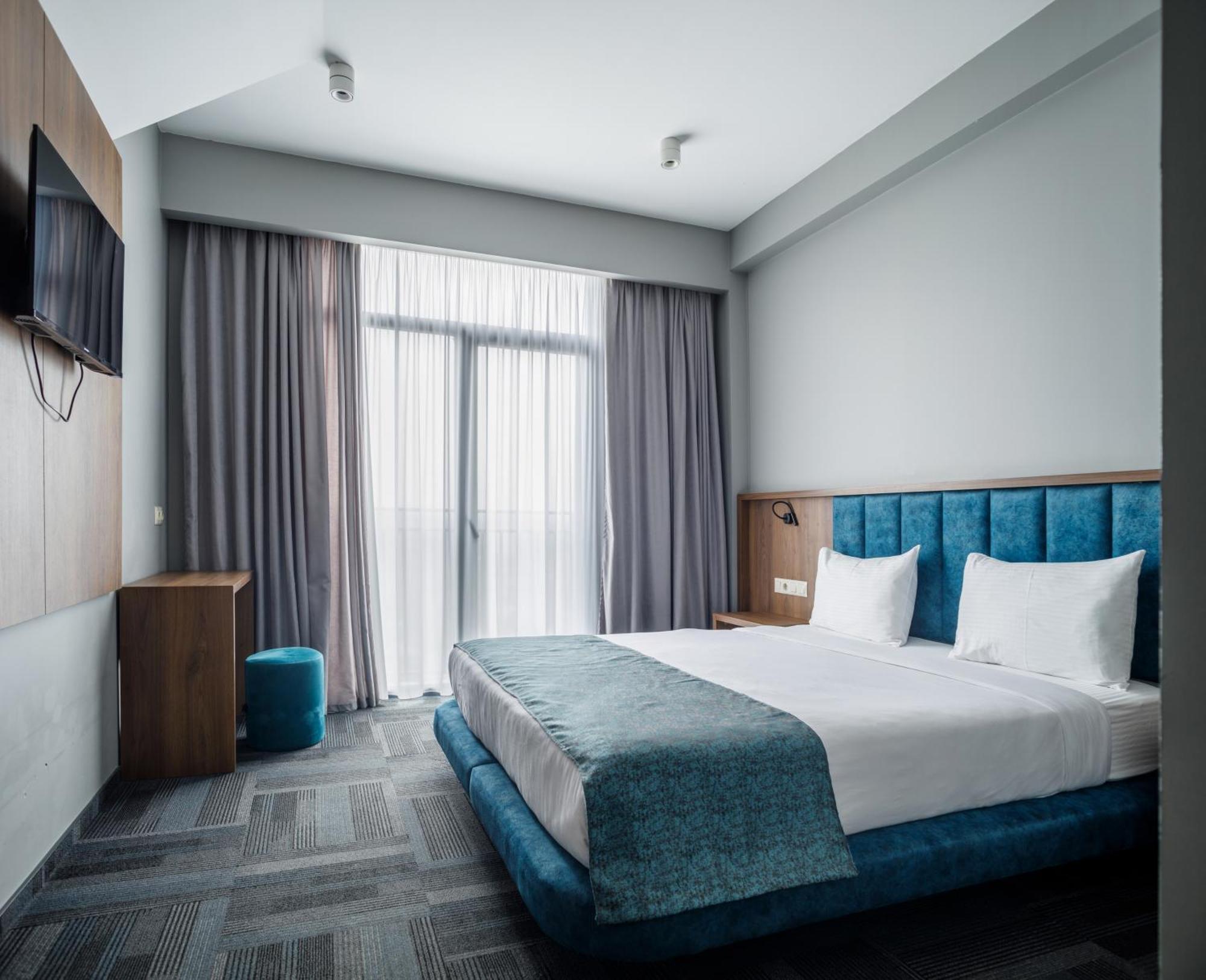 Address Inn Tbilisi Zewnętrze zdjęcie