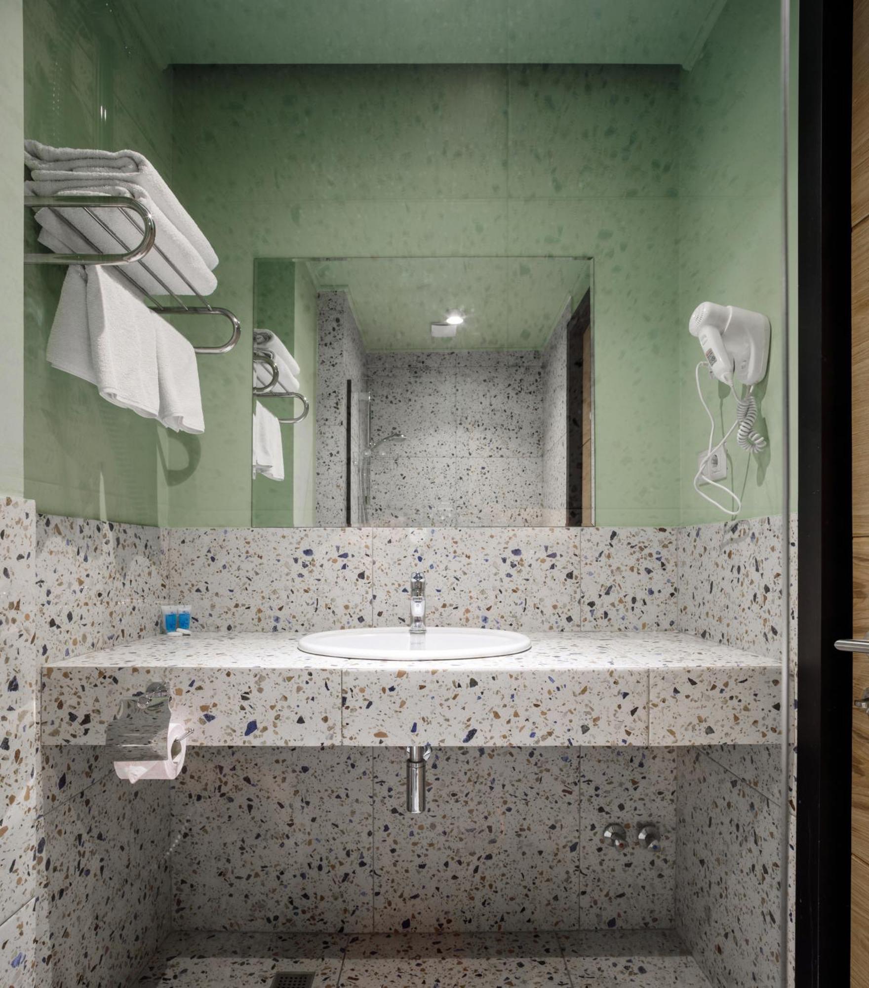 Address Inn Tbilisi Zewnętrze zdjęcie