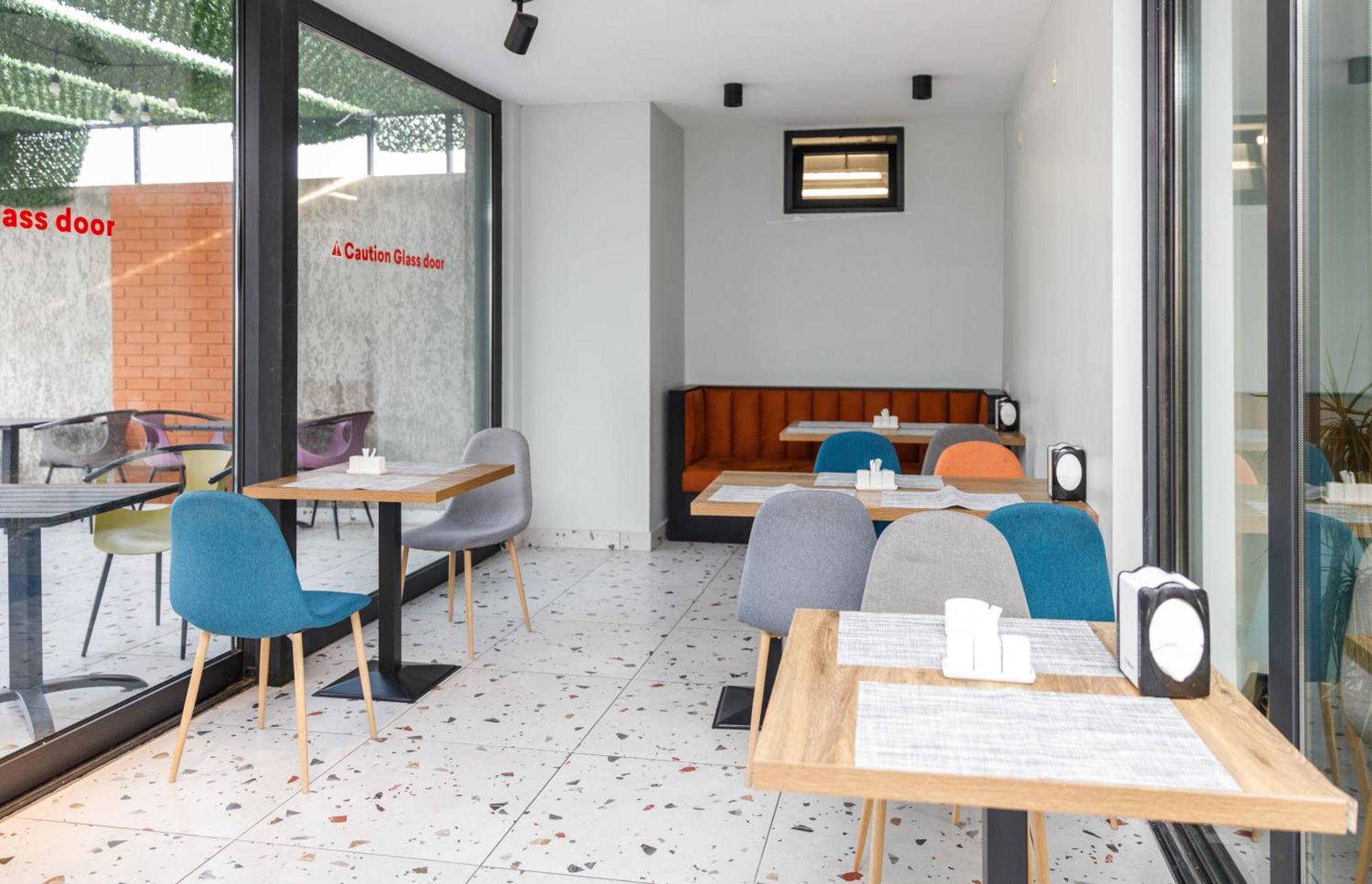 Address Inn Tbilisi Zewnętrze zdjęcie