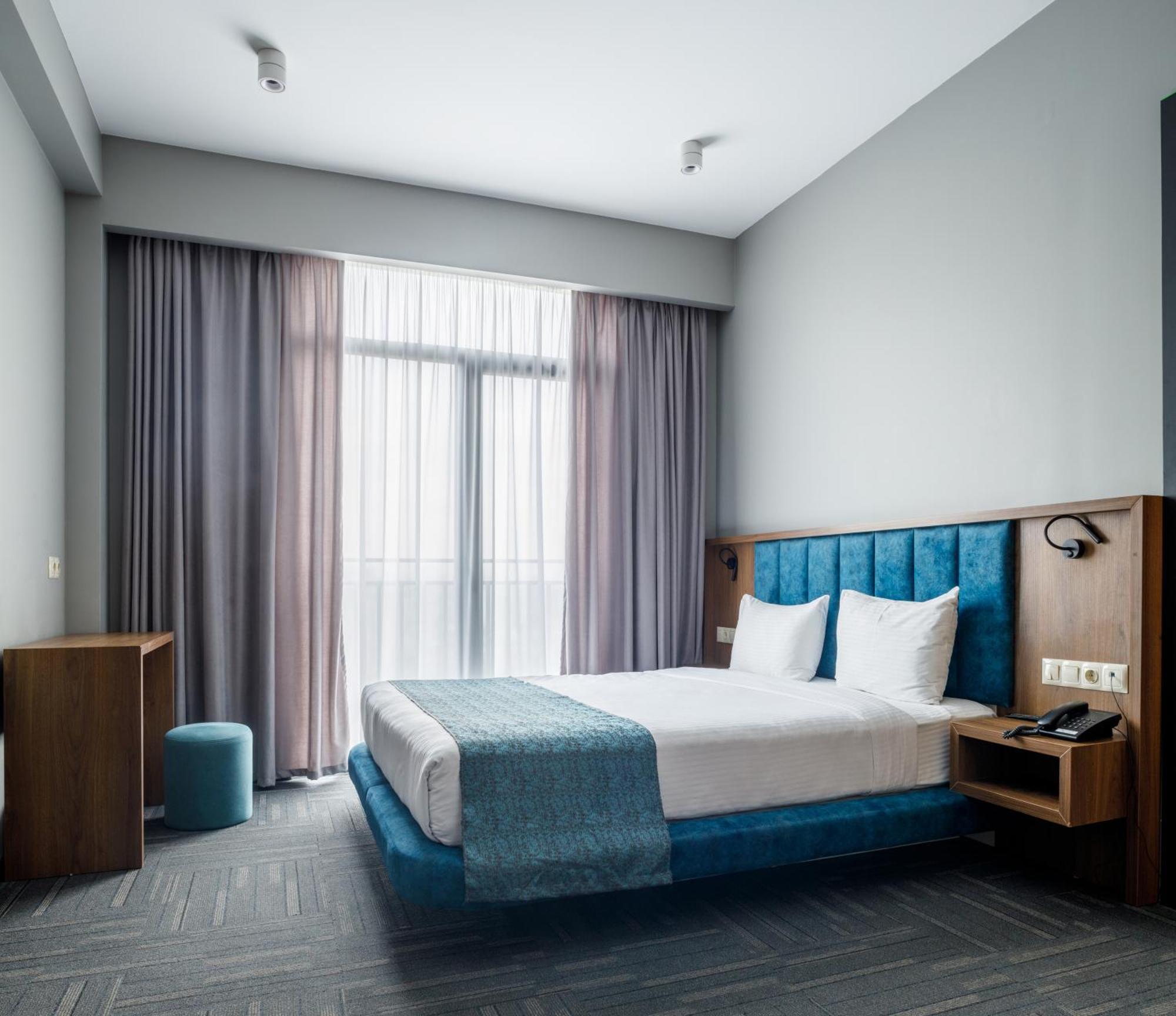 Address Inn Tbilisi Zewnętrze zdjęcie